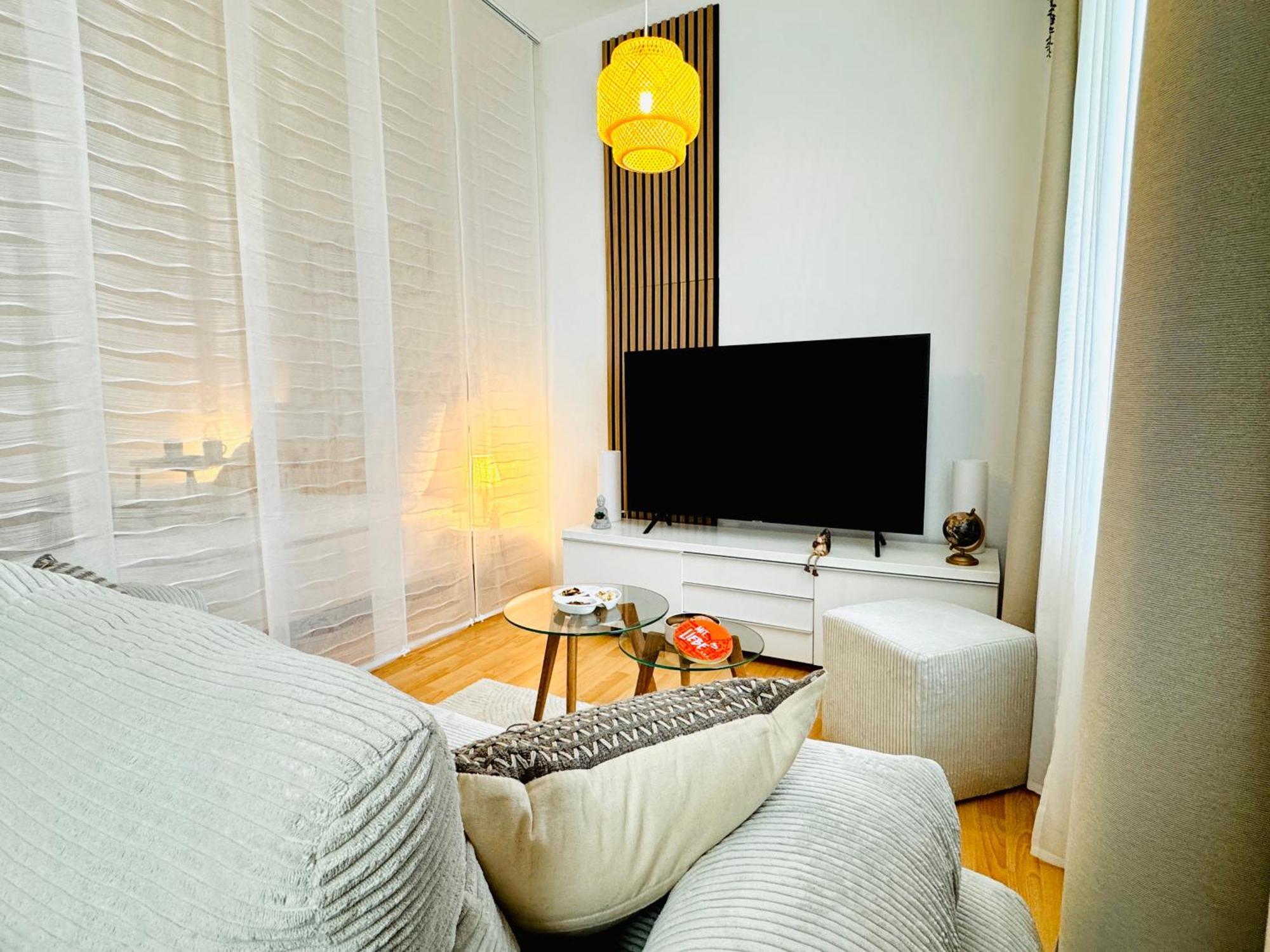 Katy'S Cozy Corner Citycenter Graz Exterior foto